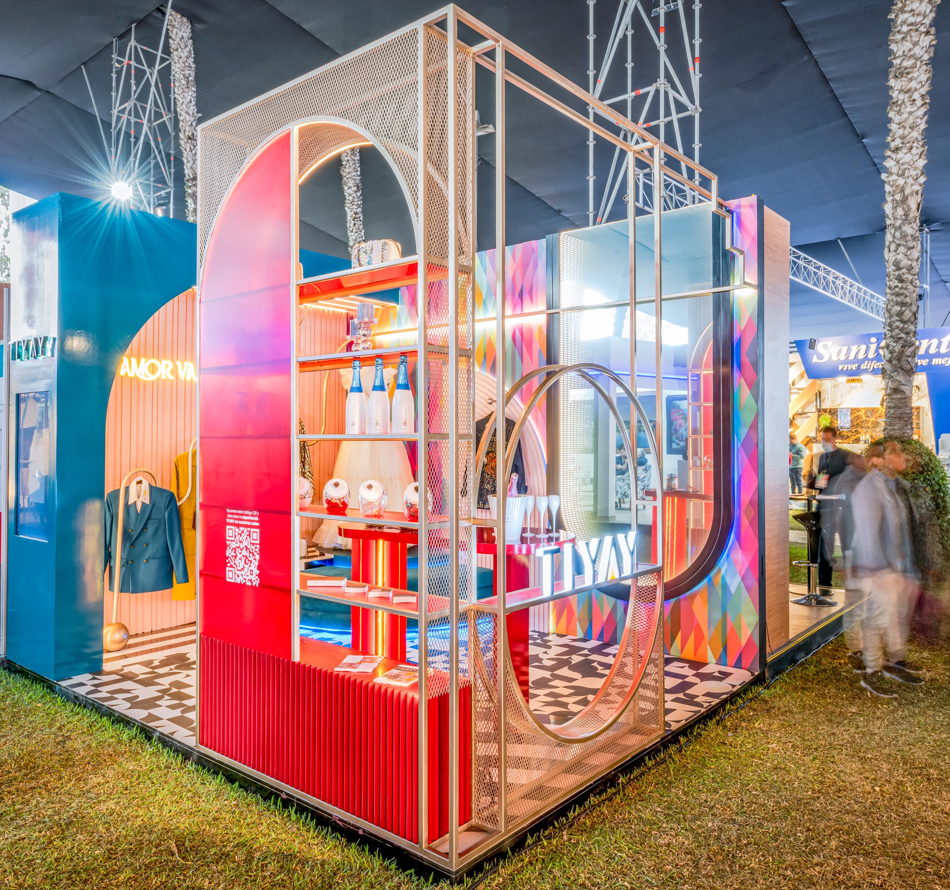 Tiyay en Expodeco